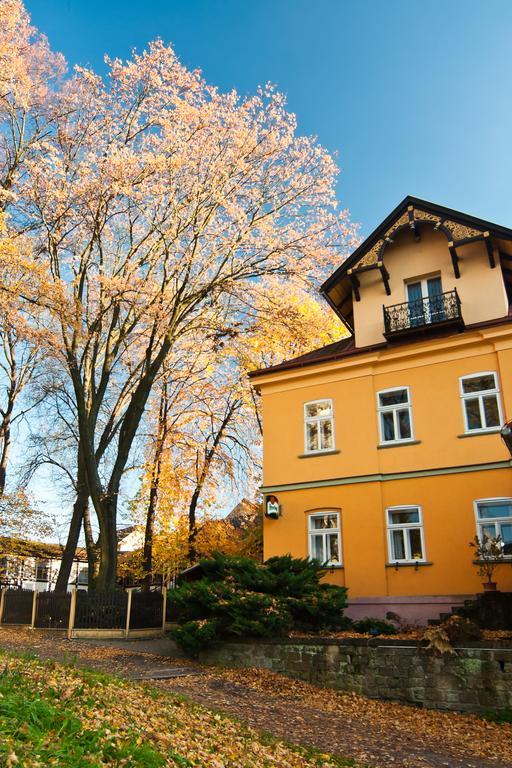 Hotel Praha Potštejn Exterior foto